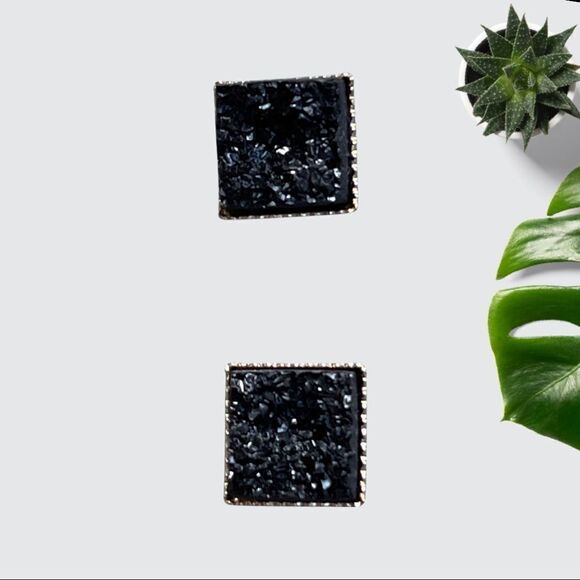 Violet Harper Isla Layered Necklace & Black Druzy Earring Set - New in Box - Picture 4 of 7